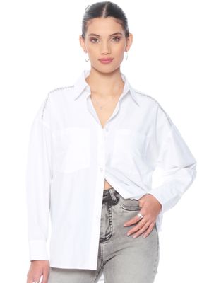 Imagen 1 del producto Blusa Abotonada con Bolsillos y Aplicación Hombro