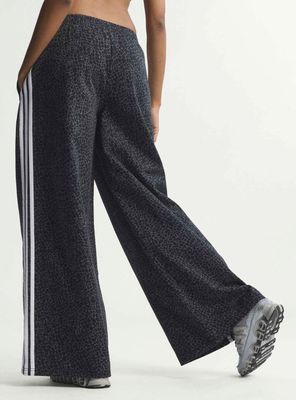 Imagen 2 del producto Pantalón Tejido Denim Aop Firebird Extragrande