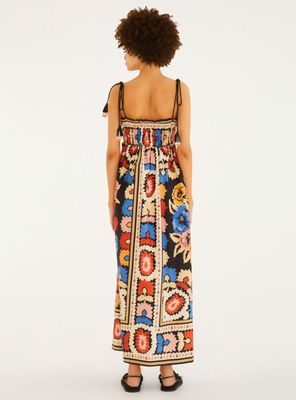 Imagen 2 del producto Vestido Midi con Panal y Detalle de Pompón