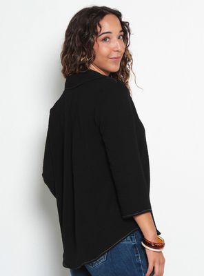 Imagen 2 del producto Blusa Manga 3/4 Abotonada en Delantero Escote V