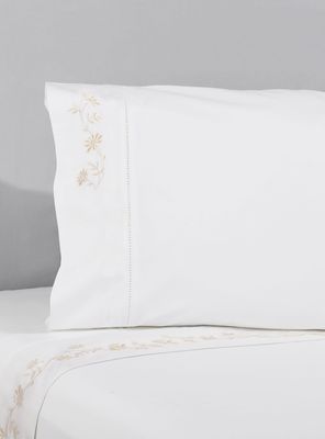 Imagen 2 del producto Juego de Sábanas Bordada 2 Plazas Floral Marfil 220 Hilos