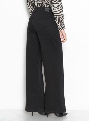 Imagen 2 del producto Jeans Pierna Wide Tiro Alto Pretina