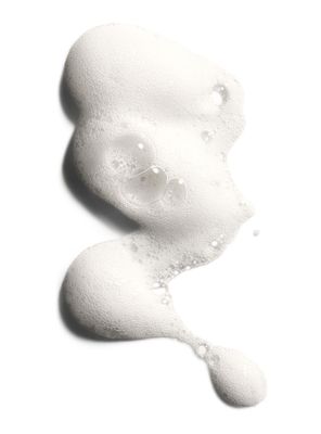 Imagen 2 del producto Gentle Renewing Cleansing Mousse 150ml