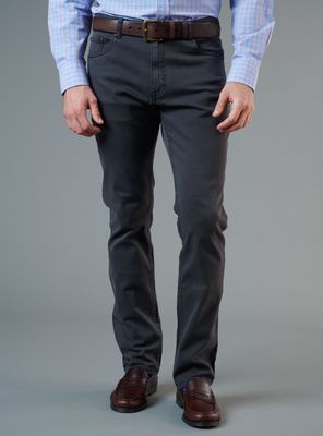 Pantalón Slim 5 Bolsillos