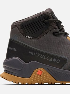 Imagen 2 del producto Zapatilla Outdoor Black Motion Mid Teen Niño