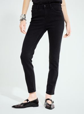 Jeans Básico 5 Bolsillos Skinny Fit Leg Tiro Alto
