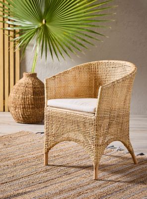 Sitial Angela Ratán