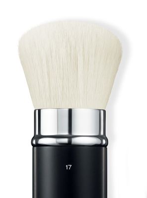 Imagen 2 del producto Backstage Brocha Kabuki N°17