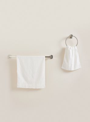 Set Toalla de Mano y Visita Encaje