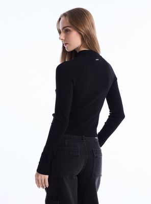 Imagen 2 del producto Sweater Detalle Bordado