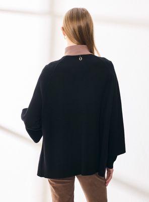 Imagen 2 del producto Chaleco Tipo Capa con Bolsillo Y Broches