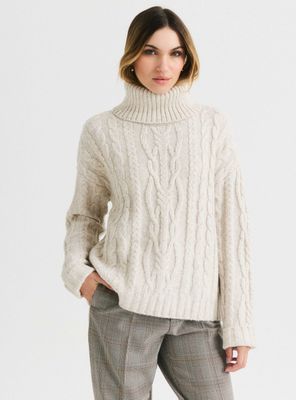 Sweater con Trenzas