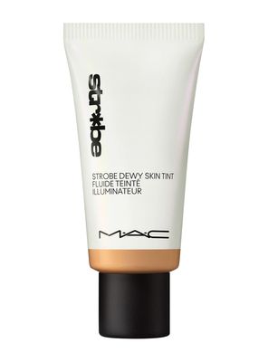 Imagen 1 del producto Bases de Maquillaje Strobe Dewy Skin Tint Medium 3 MAC