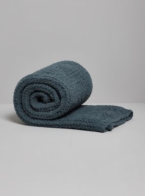 Imagen 2 del producto Chal Plumas 125x150 cm