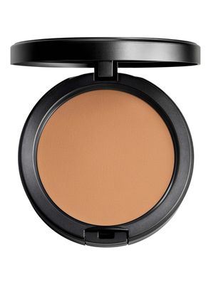Base de Maquillaje Studio Fix Powder Plus Foundation NC44