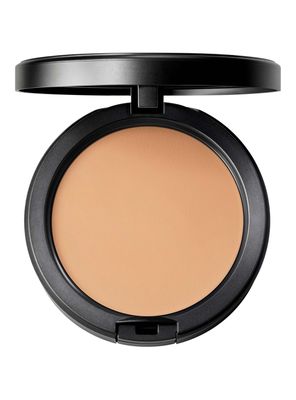 Base de Maquillaje Studio Fix Powder Plus Foundation NW13 MAC
