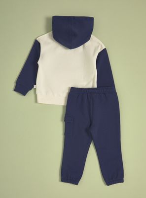 Imagen 2 del producto Buzo con Capucha y Estampado Frontal