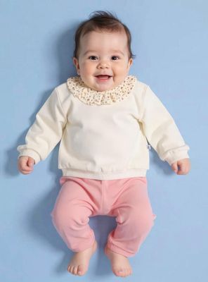 Conjunto de Polerón con Cuello y Calzas Estampadas