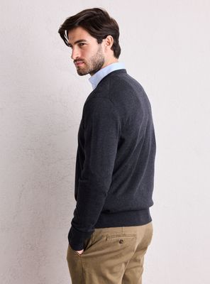 Imagen 2 del producto Sweater Básico Cuello V