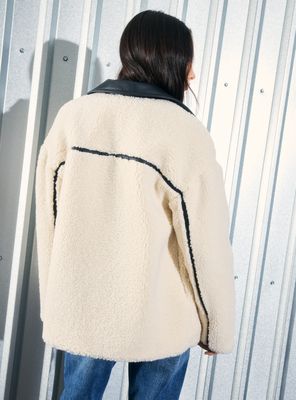 Imagen 2 del producto Chaqueta Peludo