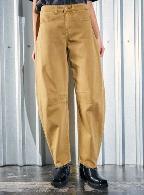 Jeans Doble Pinzas Rodilla Tiro Medio