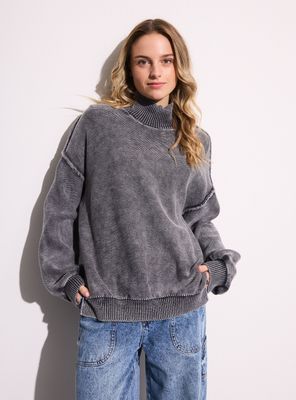 Sweater con Lavado Desteñido