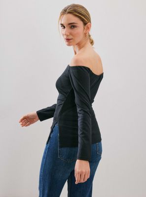 Imagen 2 del producto Polera Hombros Descubiertos y Fruncidos