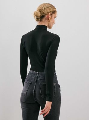 Imagen 2 del producto Polera Body Cuello Alto Ajustado