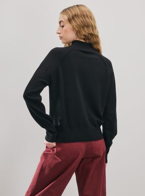 Imagen 2 del producto Sweater Cuello Alto Color Clásico