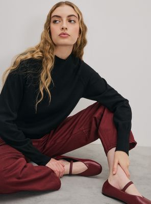 Imagen 1 del producto Sweater Cuello Alto Color Clásico