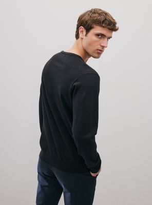 Imagen 2 del producto Sweater Básico Cuello Redondo