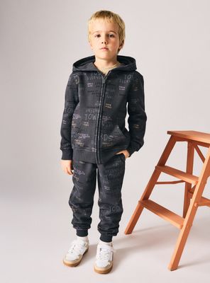 Imagen 2 del producto Pantalón de Buzo Full Estampado Niño