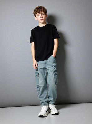 Imagen 1 del producto Jeans con Cintura Elasticada y Bolsillos Cargo