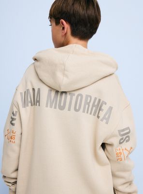 Polerón Bolsillo Canguro, Capucha y Focal Print