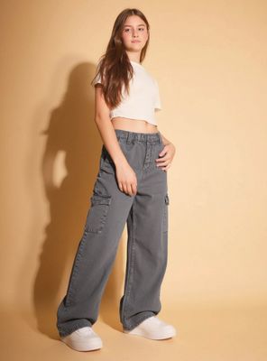Jeans con Bolsillos Estilo Cargo Niña