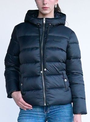 Parka Básica Corta