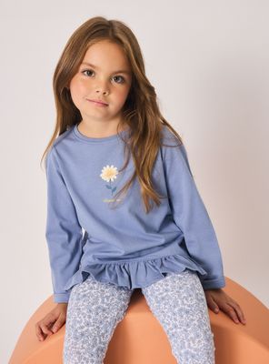 Polera con Estampado y Vuelos Abajo