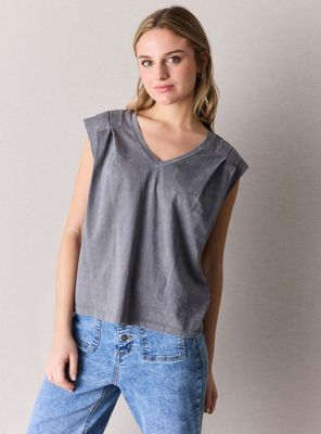 Polera con Lavado sin Mangas