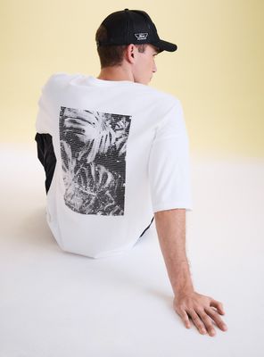 Imagen 2 del producto Polera con Estampado Espalda