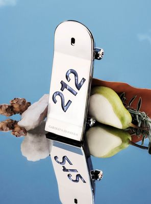 Imagen 2 del producto Set Perfume 212 Men Heroes EDT Hombre 90 ml + Gel de Baño 100 ml + EDT 10 ml Carolina Herrera