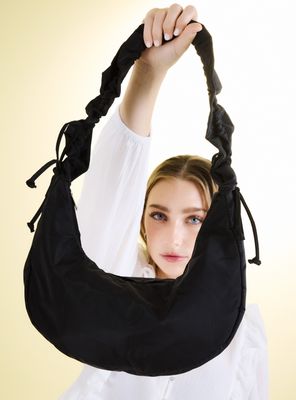 Imagen 2 del producto Cartera Asa Fruncido Nylon