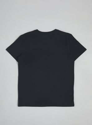 Imagen 2 del producto Polera Logo Central Sobre Relieve