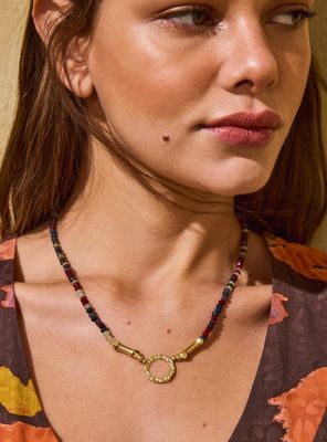 Imagen 2 del producto Collar Mostacillas Colores y Centro Metal