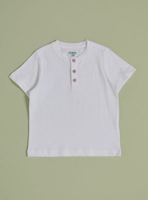 Polera Lisa con Botones Delanteros