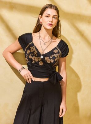 Blusa Bordado en Delantero