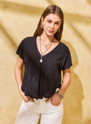 Polera Bordado al Tono