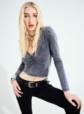 Polera Ajustada Escote Recogido