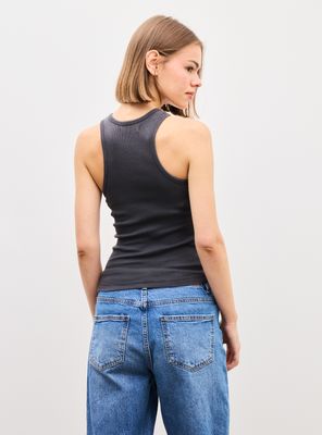 Imagen 2 del producto Polera Halter Ajustada Tela Acanalada con Efecto Lavado