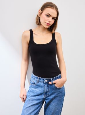 Polera Body Escote Redondo Tela Acanalada