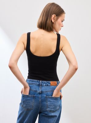 Imagen 2 del producto Polera Body Escote Redondo Tela Acanalada